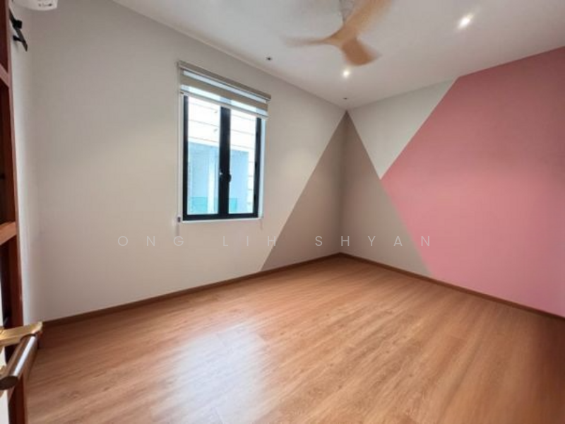 Taman Mutiara Mas (Mutiara Bestari Phase 2) untuk Untuk Dijual - RM 1,650,000, Mac 2026 - Bedroom - PropertyGuru.com.my