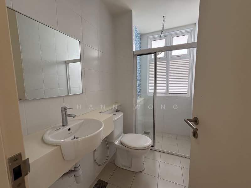Condominium for Sale at 28 Dutamas - Shann Wong - Second Bathroom - PropertyGuru.com.my