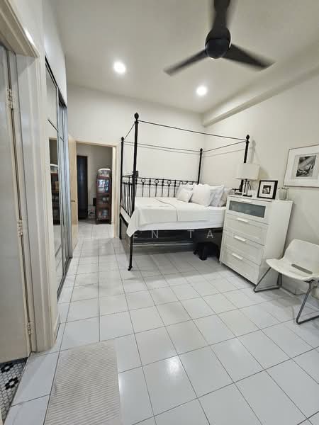 Condominium for Sale at Sterling - Allen Tan - Bedroom - PropertyGuru.com.my
