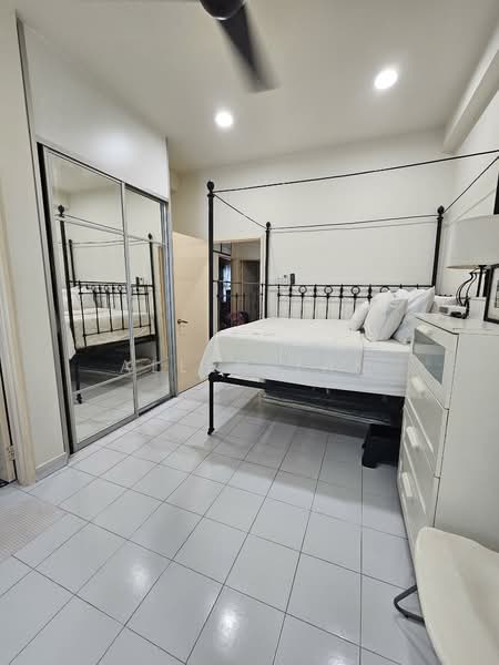 Condominium for Sale at Sterling - Allen Tan - Bedroom - PropertyGuru.com.my