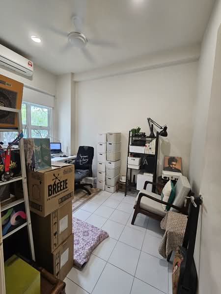 Condominium for Sale at Sterling - Allen Tan - Study - PropertyGuru.com.my