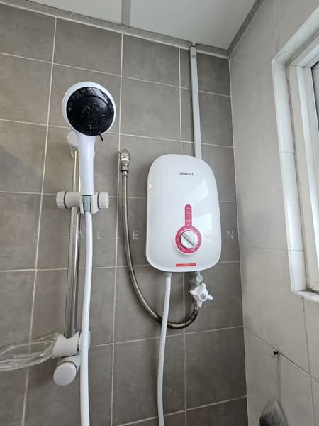 Condominium for Sale at Sterling - Allen Tan - Bathroom - PropertyGuru.com.my