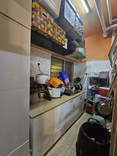 Condominium for Sale at Sterling - Allen Tan - Kitchen - PropertyGuru.com.my