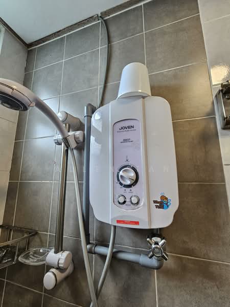 Condominium for Sale at Sterling - Allen Tan - Bathroom - PropertyGuru.com.my