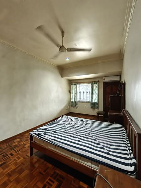 Semi-Detached House for Sale in Taman Pelangi (Johor Bahru) - Ong Lih Shyan - Bedroom - PropertyGuru.com.my