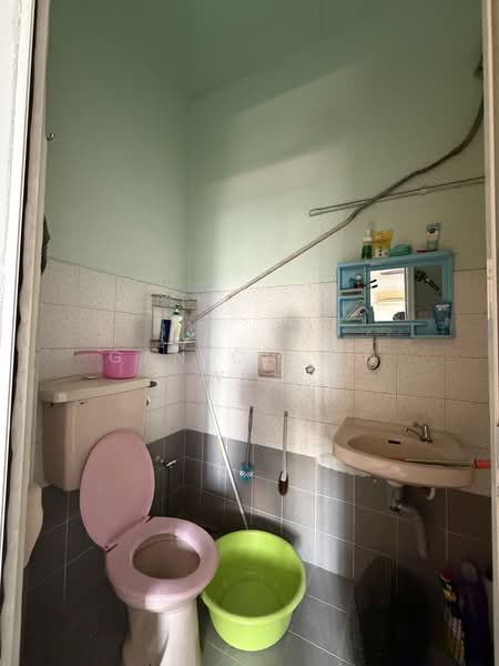 2-storey Terraced House for Sale in Usj 12 (Subang Jaya) - Gan Choon Wei - Bathroom - PropertyGuru.com.my