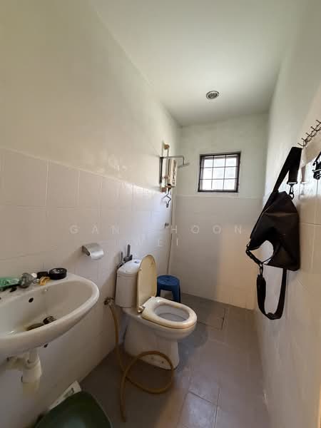 2-storey Terraced House for Sale in Usj 12 (Subang Jaya) - Gan Choon Wei - Bathroom - PropertyGuru.com.my
