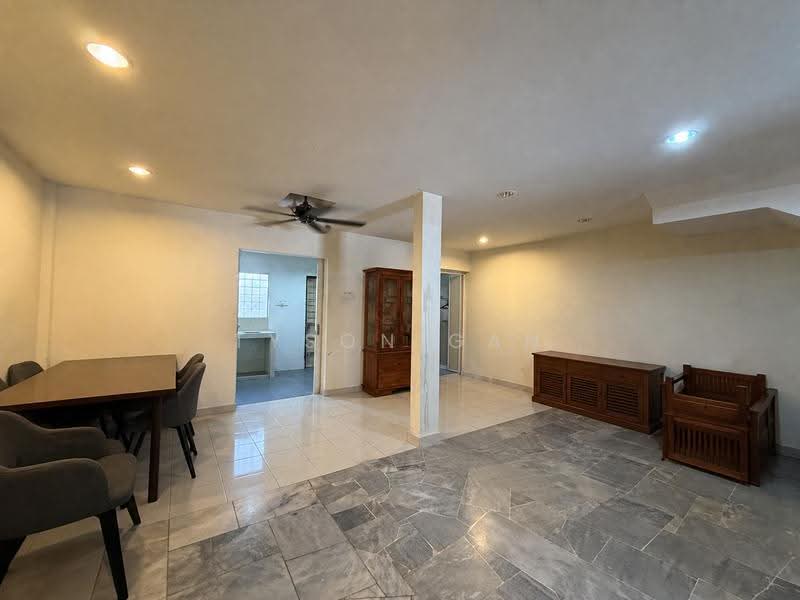 Rumah Teres untuk Dijual di Usj 12 (Subang Jaya) - Tyson Gan - Dining Room - PropertyGuru.com.my