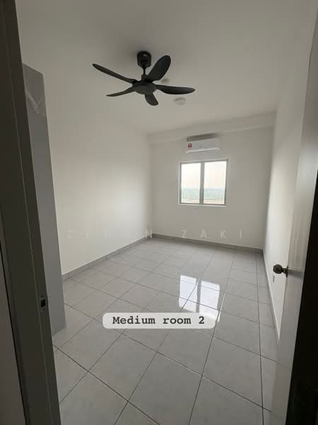 Apartment for Rent at Idaman Melur @ Cybersouth - Zehan Zaki - Bedroom - PropertyGuru.com.my