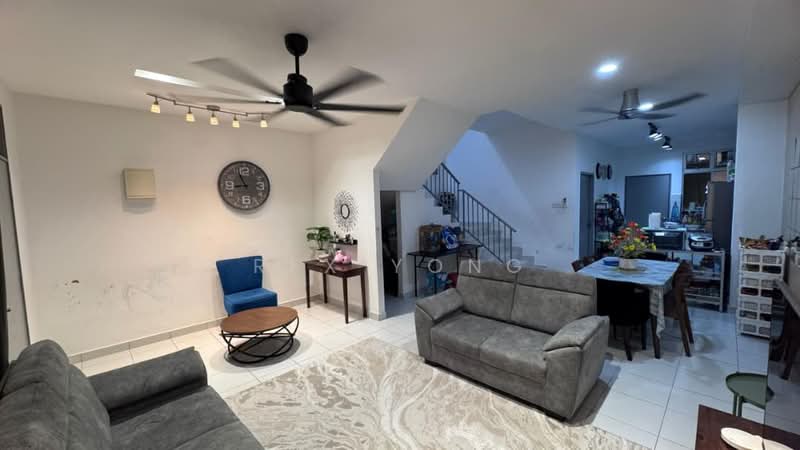 2-storey Terraced House for Sale in Taman Pulai Mutiara (Iskandar Puteri (Nusajaya)) - Rex Yong - Living Room - PropertyGuru.com.my