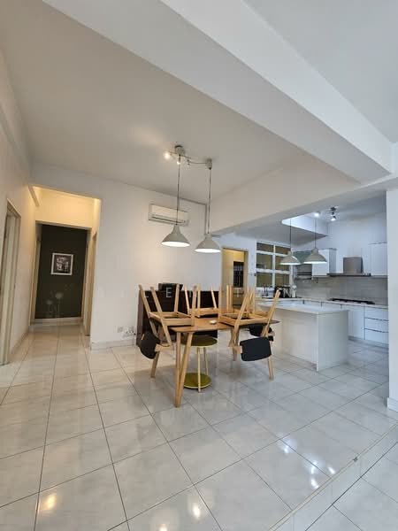 Condominium for Sale at Sterling - Allen Tan - Dining Room - PropertyGuru.com.my