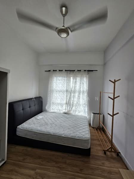 Condominium for Sale at Sterling - Allen Tan - Bedroom - PropertyGuru.com.my