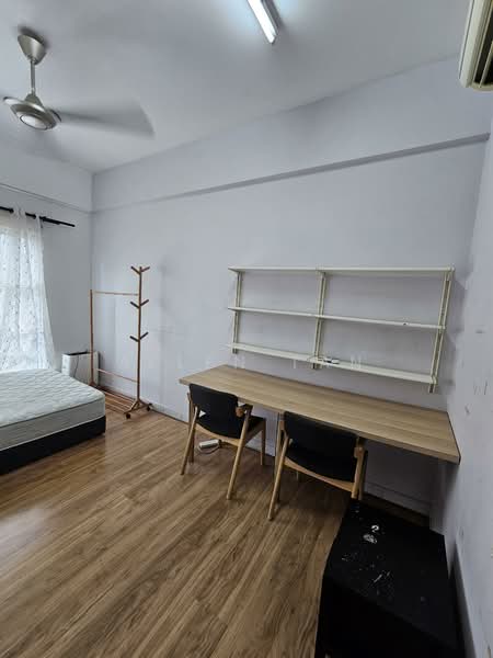 Condominium for Sale at Sterling - Allen Tan - Bedroom - PropertyGuru.com.my