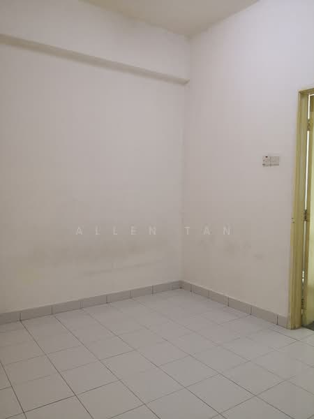 Condominium for Sale at Sterling - Allen Tan - Interior - PropertyGuru.com.my