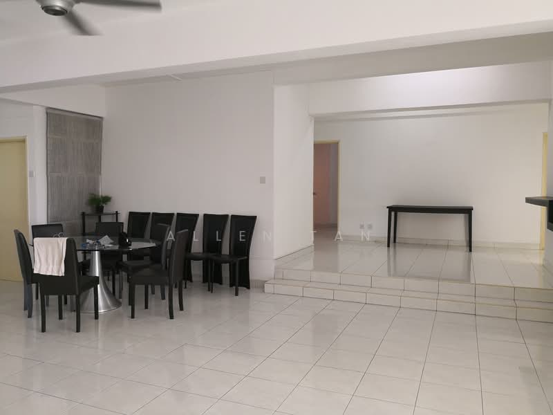 Condominium for Sale at Sterling - Allen Tan - Dining Room - PropertyGuru.com.my
