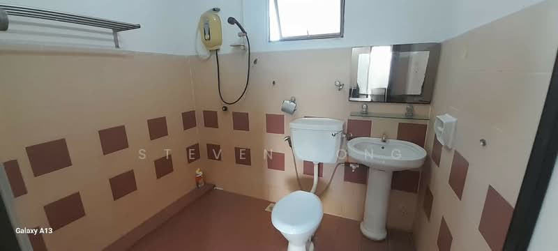 Condominium for Rent at Evergreen Park Acorn & Hazel - Steven Yong - Bathroom - PropertyGuru.com.my