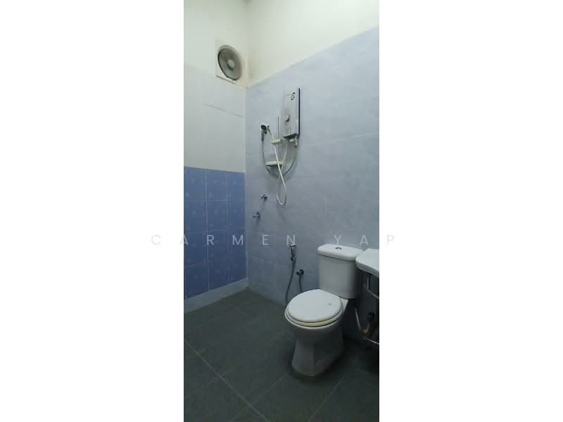 Semi-Detached House for Rent in Petaling Jaya (Selangor) - Carmen Yap - Bathroom - PropertyGuru.com.my