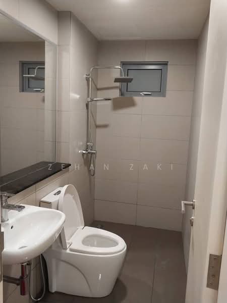 Sanderling Lakefront untuk Untuk Disewa - RM 2,600 /bulan, Mac 2026 - Bathroom - PropertyGuru.com.my