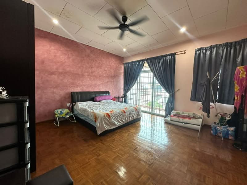 Cluster House for Sale in Taman Bukit Jaya (Ulu Tiram) - Winson Tan - Bedroom - PropertyGuru.com.my