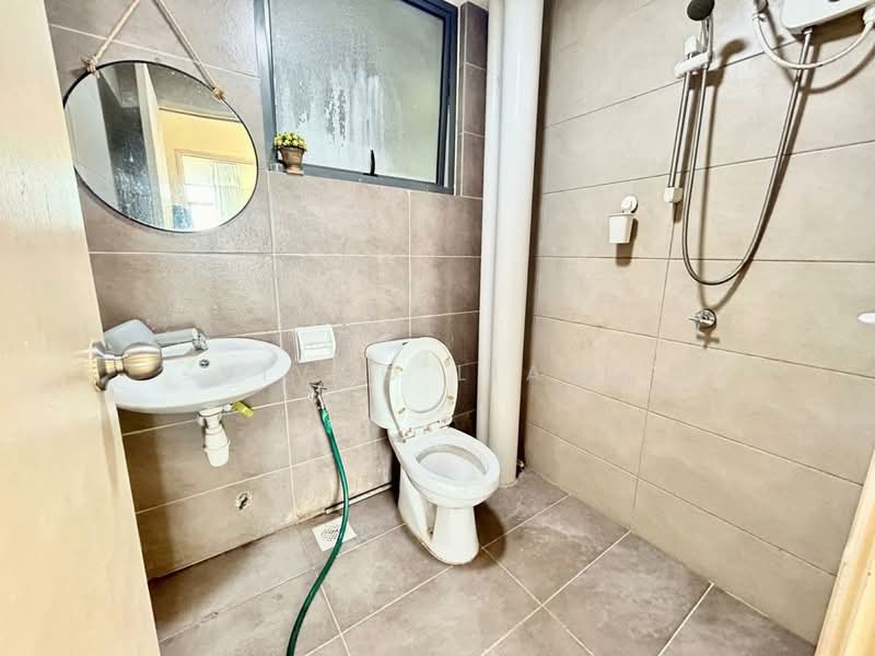 ARC @ Austin Hills untuk Untuk Disewa - RM 1,700 /bulan, Mac 2026 - Bathroom - PropertyGuru.com.my