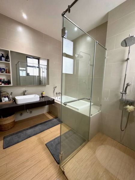 Semi-Detached House for Sale in Eco Ardence (Setia Alam) - Yongsen Lim - Bathroom - PropertyGuru.com.my