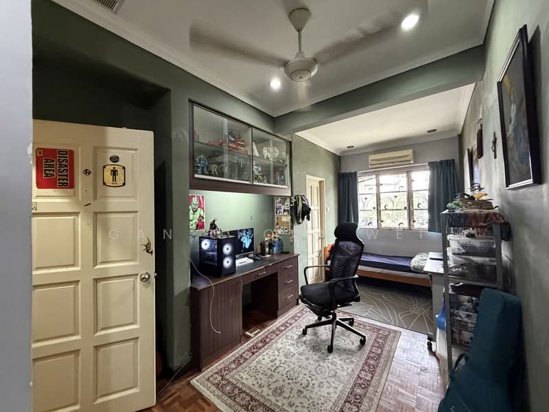 2-storey Terraced House for Sale in Usj 16 (Subang Jaya) - Gan Choon Wei - Study - PropertyGuru.com.my