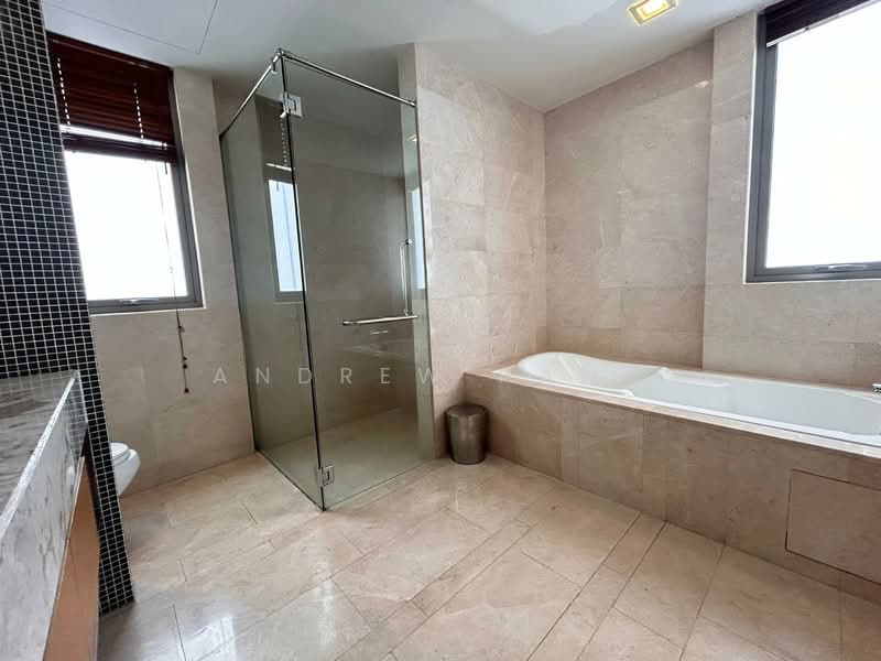 2 Hampshire untuk Untuk Disewa - RM 6,799 /bulan, Mac 2026 - Bathroom - PropertyGuru.com.my