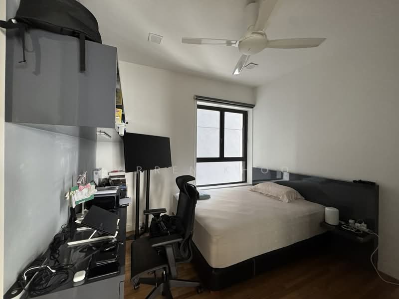 Condominium for Sale at Five Stones - Darren Khoo - Bedroom - PropertyGuru.com.my