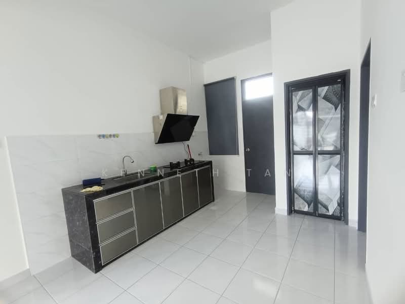 Austin Duta untuk Untuk Disewa - RM 2,600 /bulan, Mac 2026 - Kitchen - PropertyGuru.com.my