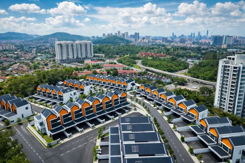 CORNER LOT BRAND NEW Triple Storey Superlink EAST 57 Residensi Laman Timur Desa Melawati KL untuk Untuk Dijual - RM 2,900,000, Mac 2026 - Exterior - PropertyGuru.com.my