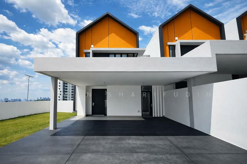 CORNER LOT BRAND NEW Triple Storey Superlink EAST 57 Residensi Laman Timur Desa Melawati KL untuk Untuk Dijual - RM 2,900,000, Mac 2026 - Exterior - PropertyGuru.com.my