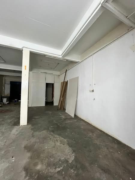 Shop for Sale in Taman Tasek (Johor Bahru) - Kay Ng - Interior - PropertyGuru.com.my