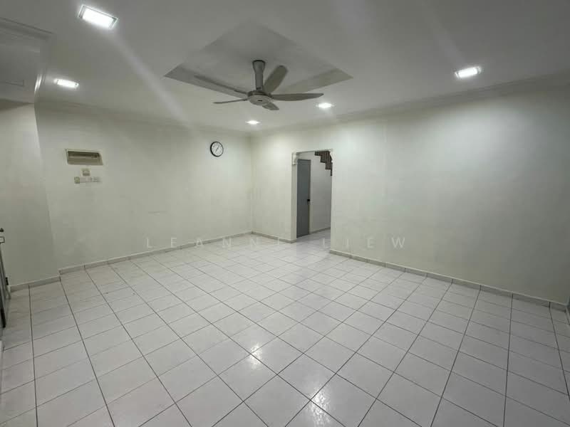 Rumah Teres 2 Tingkat untuk Dijual di Taman Daya (Johor Bahru) - Leanne Liew - Living Room - PropertyGuru.com.my