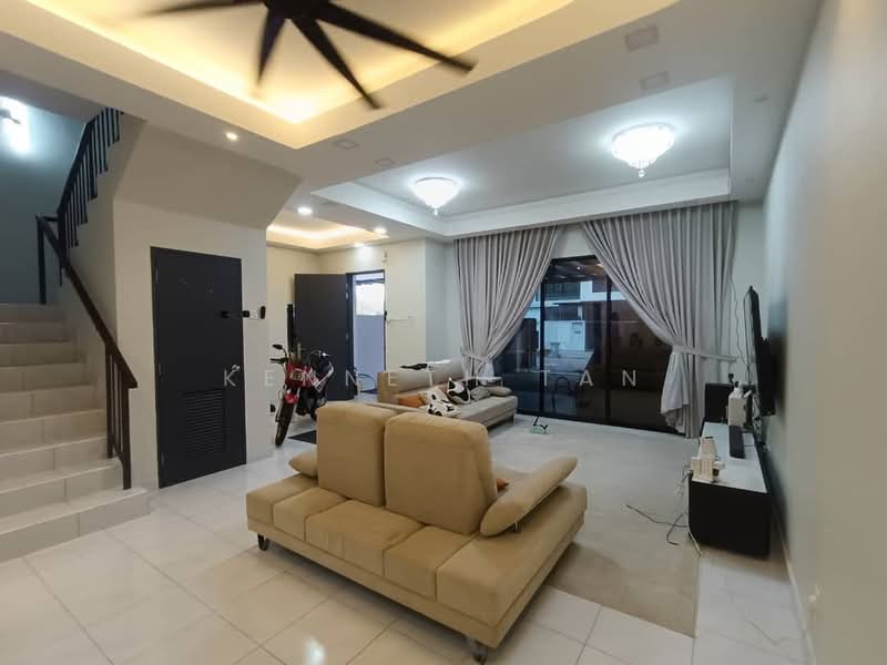 Austin Duta untuk Untuk Disewa - RM 3,100 /bulan, Mac 2026 - Living Room - PropertyGuru.com.my