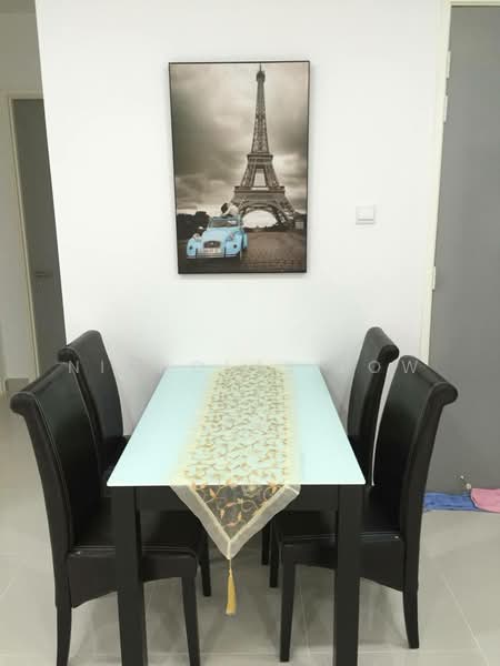 Skysuites @ Meldrum Hills untuk Untuk Disewa - RM 2,300 /bulan, Mac 2026 - Dining Room - PropertyGuru.com.my