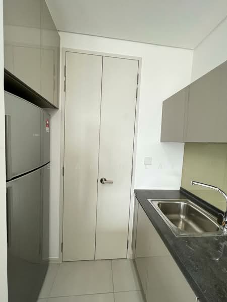 Ativo Suites @ Damansara Avenue untuk Untuk Dijual - RM 550,000, Mac 2026 - Kitchen - PropertyGuru.com.my