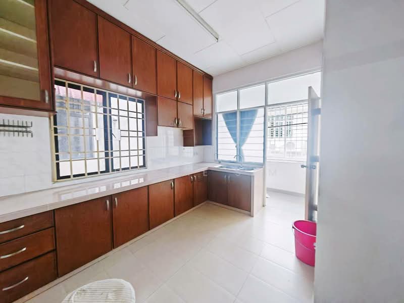 BayGarden @ Bayan Indah untuk Untuk Disewa - RM 1,700 /bulan, Mac 2026 - Kitchen - PropertyGuru.com.my