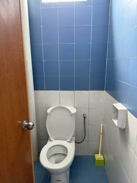 Bandar Tasik Selatan untuk Untuk Disewa - RM 3,500 /bulan, Mac 2026 - Bathroom - PropertyGuru.com.my