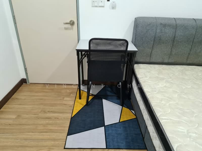 Pinnacle Sri Petaling untuk Untuk Disewa - RM 2,400 /bulan, Mac 2026 - Working Table & Chair - PropertyGuru.com.my