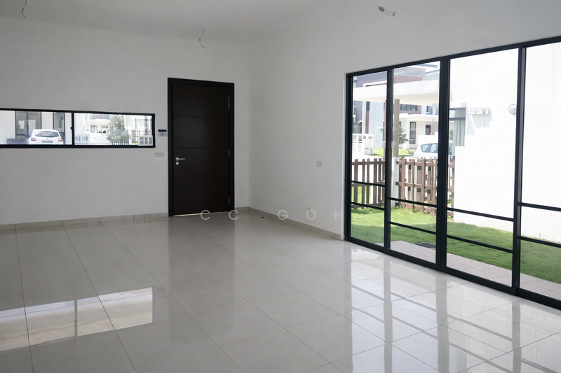 Semi-Detached House for Sale in Semenyih (Selangor) - CC GOH - Living Room - PropertyGuru.com.my