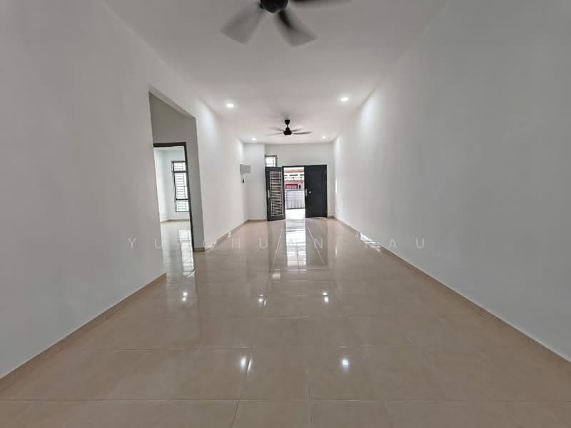 1-storey Terraced House for Sale in Taman Rembia Perkasa (Rembia) - Yu Chuan Yau - Living Room - PropertyGuru.com.my