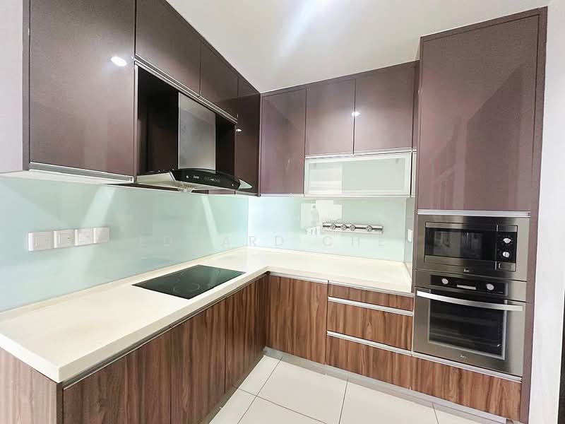Kondominium untuk Disewa di Gurney Paragon - Edward Chee - Kitchen - PropertyGuru.com.my