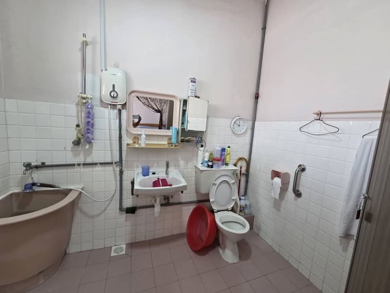 SS2 double storey terrace house untuk Untuk Dijual - RM 1,250,000, Mac 2026 - Bathroom - PropertyGuru.com.my