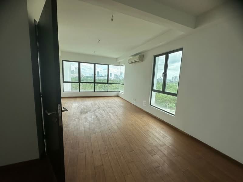Apartment for Sale at Ponderosa Lakeside Apartment - Gyden Heng - Living Room - PropertyGuru.com.my