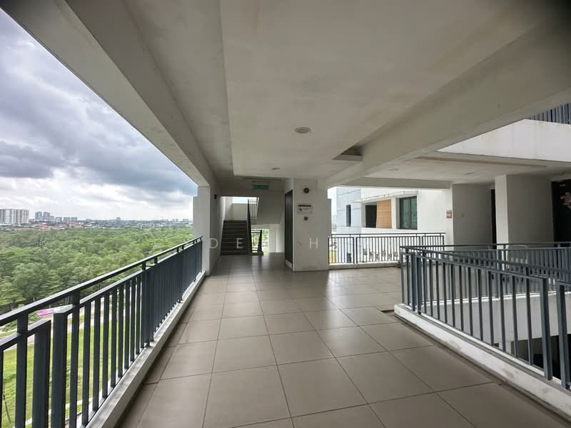 Apartment for Sale at Ponderosa Lakeside Apartment - Gyden Heng - Corridor - PropertyGuru.com.my