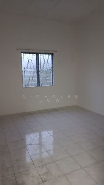 Semi-Detached House for Rent in Kampung Baru Masai (Masai) - Nicholas Low - Interior - PropertyGuru.com.my