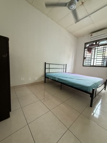 Taman Mount Austin untuk Untuk Disewa - RM 1,900 /bulan, Mac 2026 - Bedroom - PropertyGuru.com.my