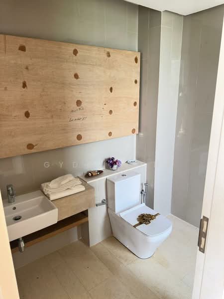 Emerald Bay @ Puteri Harbour untuk Untuk Dijual - RM 3,456,000, Mac 2026 - Bathroom - PropertyGuru.com.my