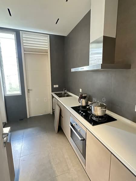 Emerald Bay @ Puteri Harbour untuk Untuk Dijual - RM 3,456,000, Mac 2026 - Kitchen - PropertyGuru.com.my