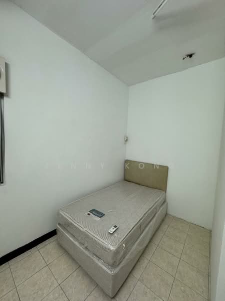 Millennium Place @ Millennium Square untuk Untuk Disewa - RM 2,300 /bulan, Mac 2026 - Bedroom - PropertyGuru.com.my